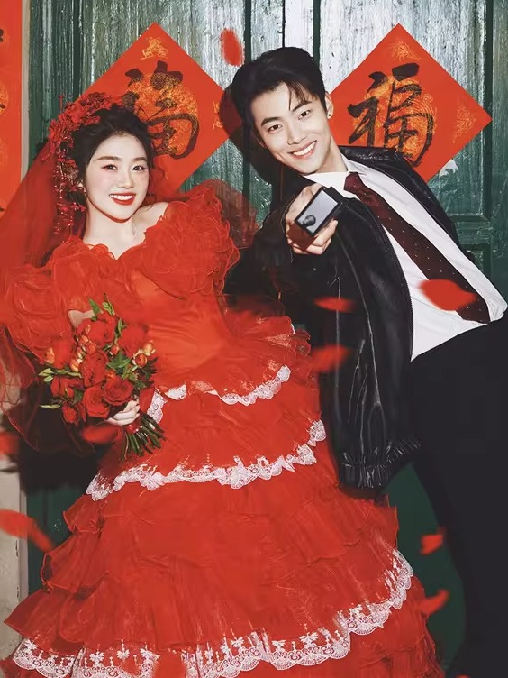 Street Fashion Photographers - Red Vintage Street Style Wedding Dress