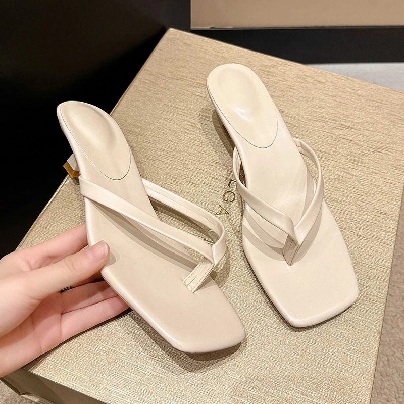 Summer Women Clip Toe Slippers - Street Fashion Clothing 评论和价格