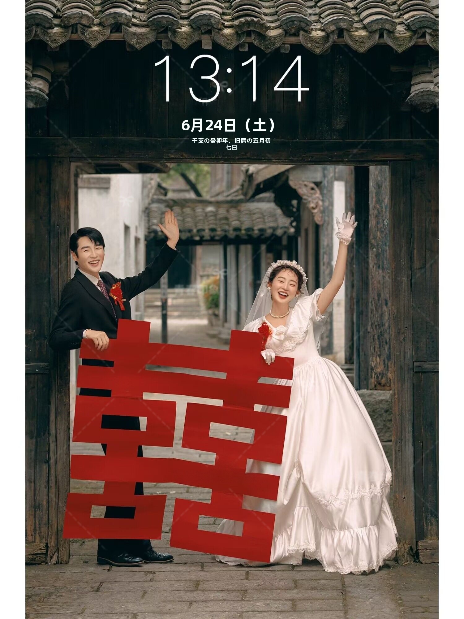 Retro Satin Wedding Dress Stud - Street Fashion Photographers 评论和价格