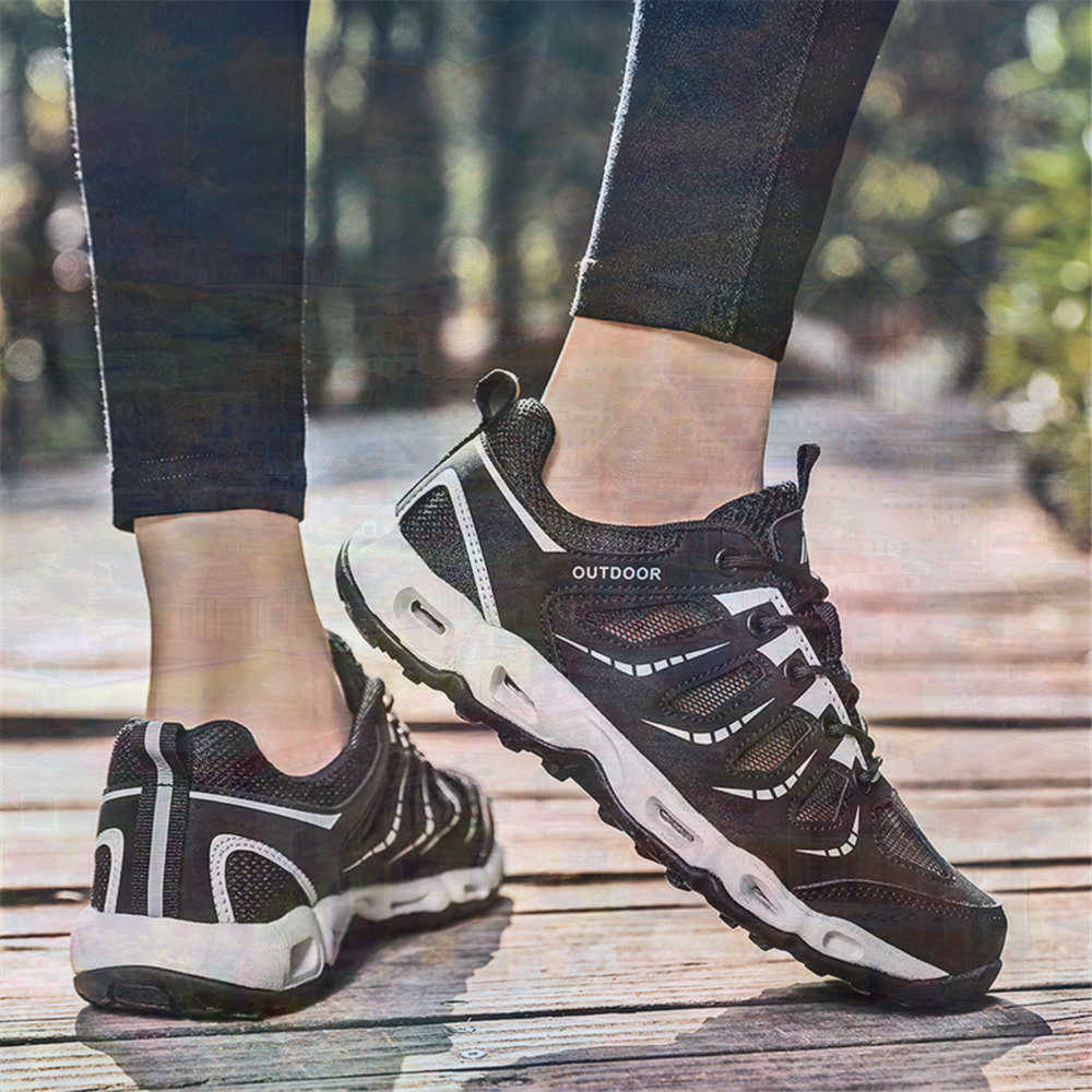 Sumer Round Tip Silver Sneaker - Street Fashion Guys 评论和价格